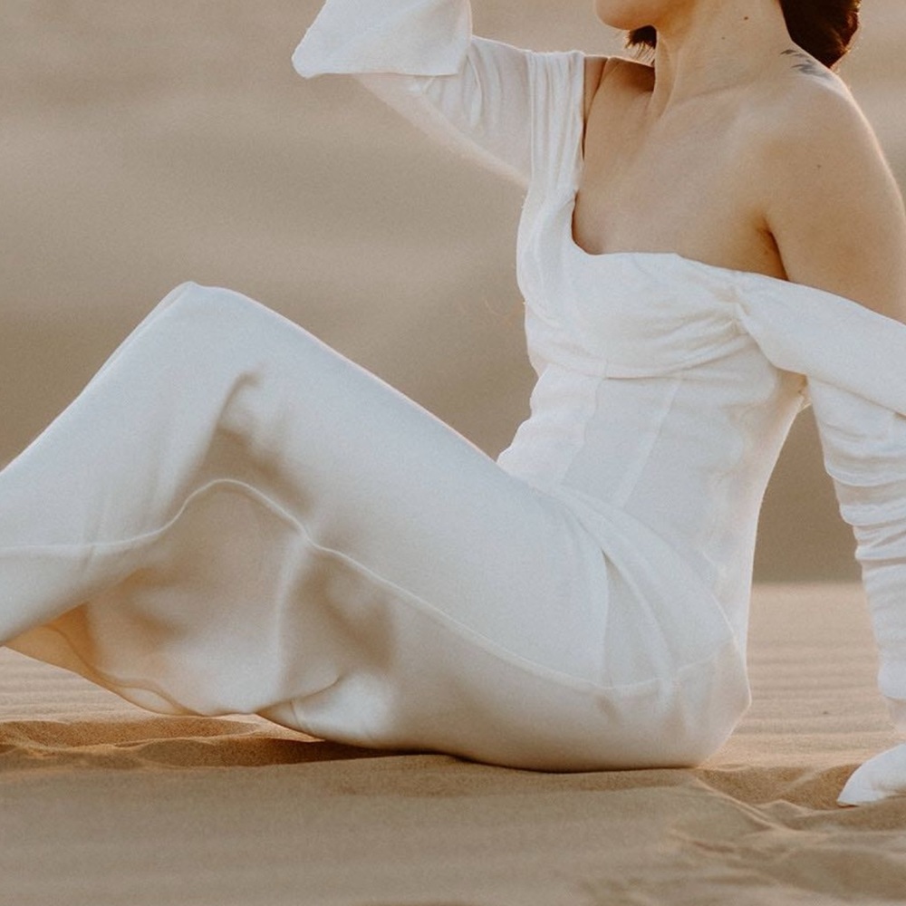 Meshki Giselle Off Shoulder Dress. Size XS.